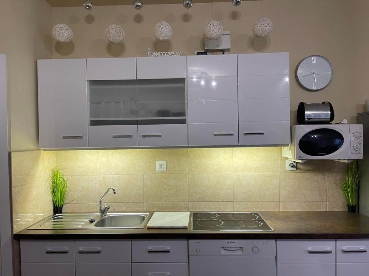 Benelise Apartman ヘーヴィーズ エクステリア 写真