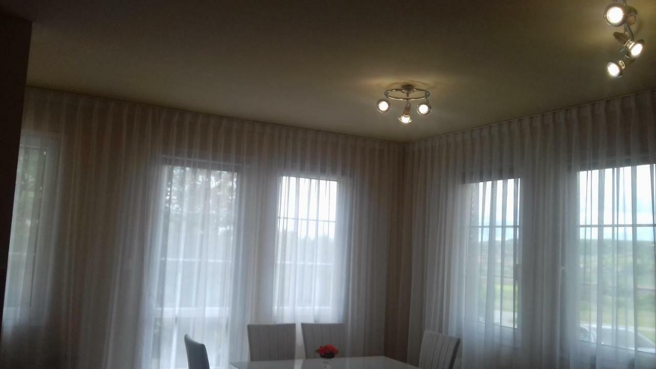 Benelise Apartman ヘーヴィーズ エクステリア 写真